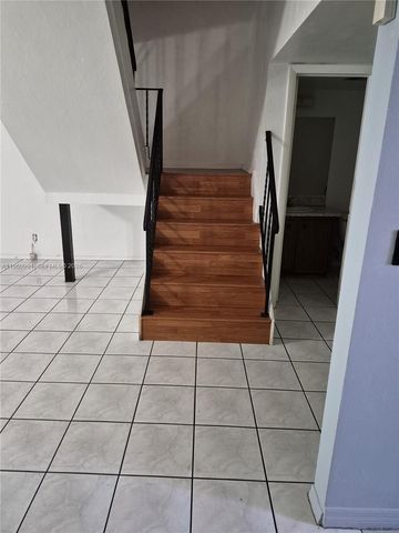 2747 NW 47th Lane 3006, Lauderdale Lakes, FL 33313