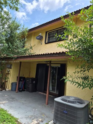 2747 NW 47th Lane 3006, Lauderdale Lakes, FL 33313