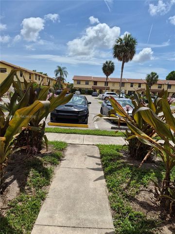 2747 NW 47th Lane 3006, Lauderdale Lakes, FL 33313