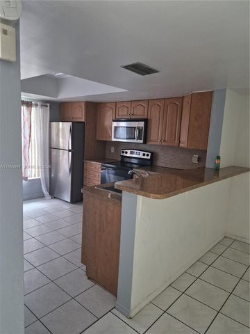 2747 NW 47th Lane 3006, Lauderdale Lakes, FL 33313