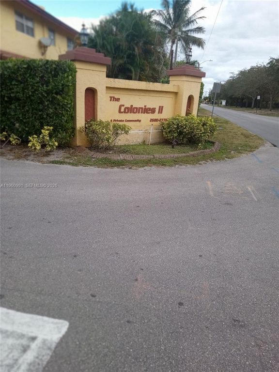 2747 NW 47th Lane 3006, Lauderdale Lakes, FL 33313