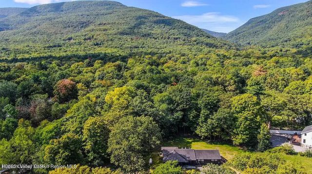 609 Route 32a, Palenville, NY 12463