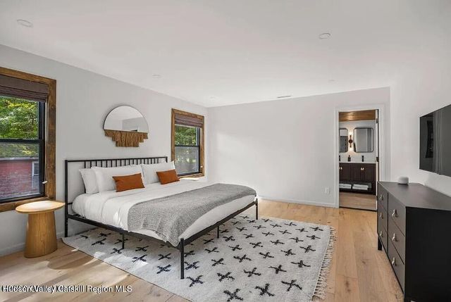 609 Route 32a, Palenville, NY 12463