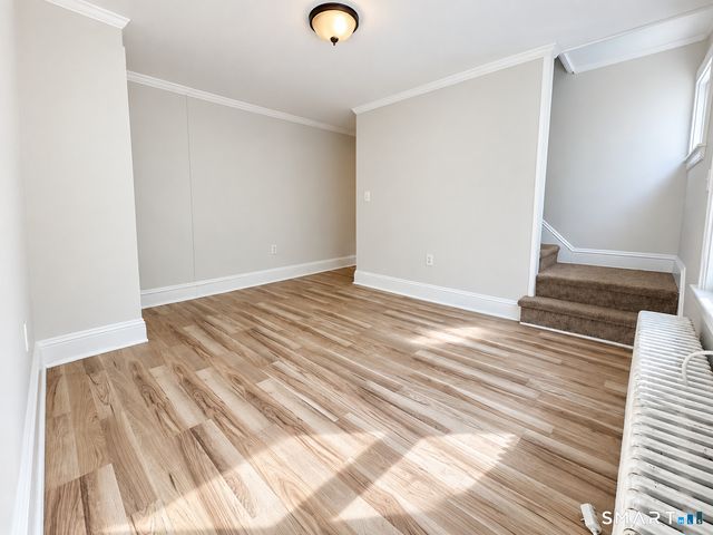 30 Essex Street, Manchester, CT 06040