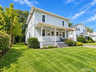 30 Essex Street, Manchester, CT 06040