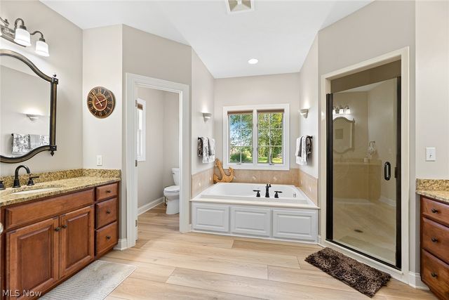 3407 Chadwick Drive, Uniontown, OH 44685