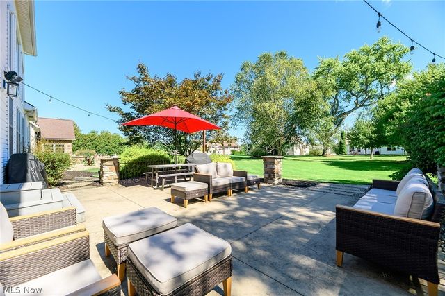 3407 Chadwick Drive, Uniontown, OH 44685