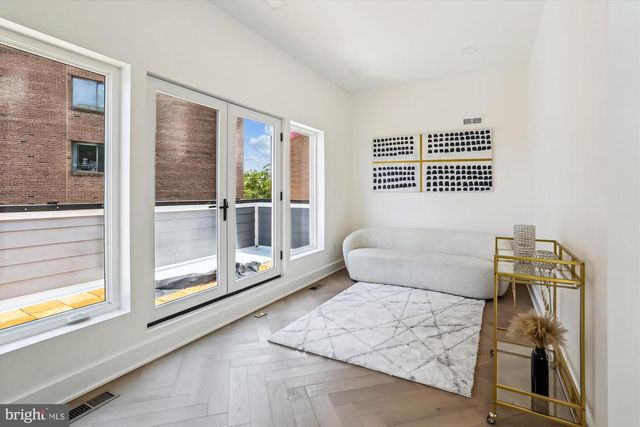 1832 FLORIDA AVE NW, Washington, DC 20009