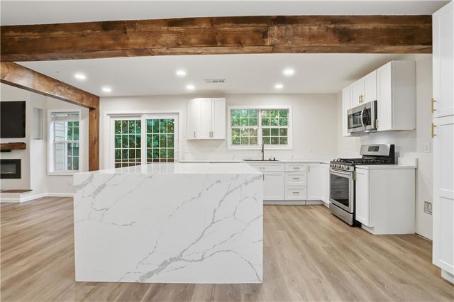 3566 Dyer Parke Lane SW, Marietta, GA 30060