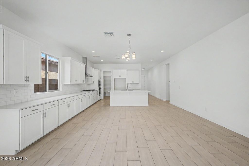 16982 W DESERT Lane, Goodyear, AZ 85338 — photo 5