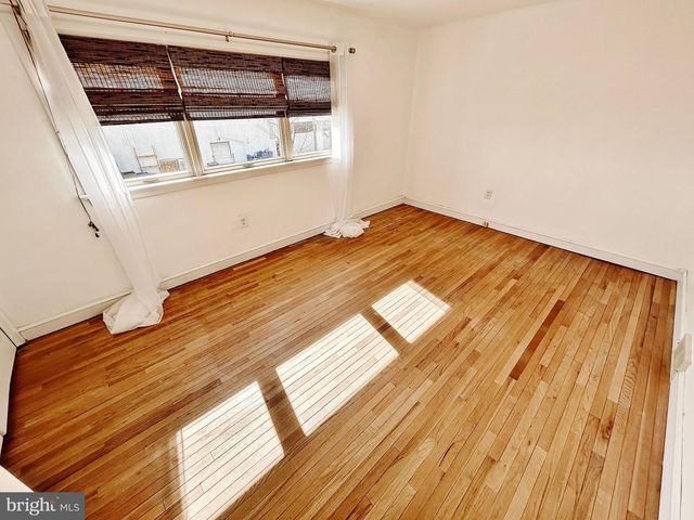 837 FOUNTAIN AVE, Lancaster, PA 17601