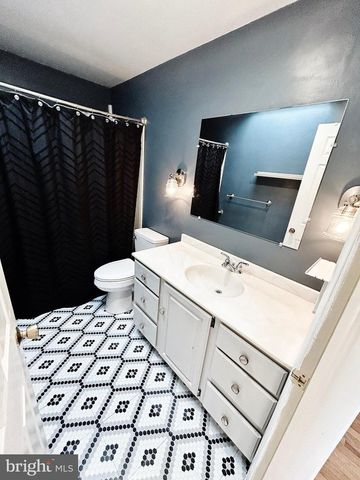 837 FOUNTAIN AVE, Lancaster, PA 17601