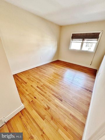 837 FOUNTAIN AVE, Lancaster, PA 17601