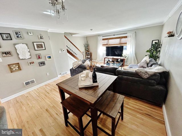 837 FOUNTAIN AVE, Lancaster, PA 17601