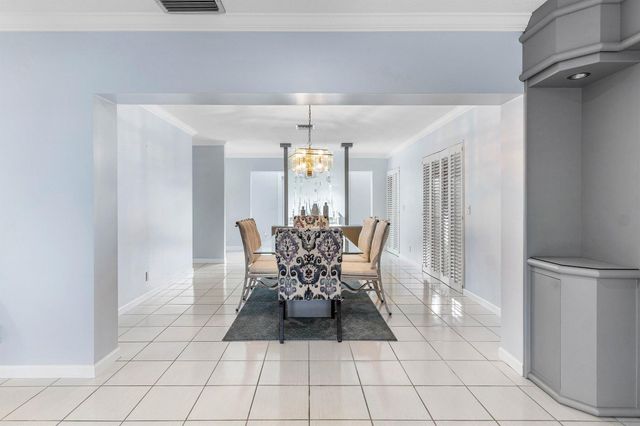 2041 Thatch Palm Drive, Boca Raton, FL 33432