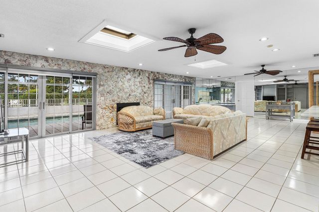 2041 Thatch Palm Drive, Boca Raton, FL 33432