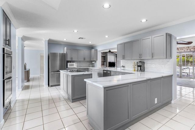 2041 Thatch Palm Drive, Boca Raton, FL 33432