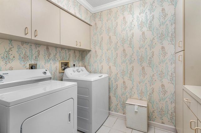 2041 Thatch Palm Drive, Boca Raton, FL 33432