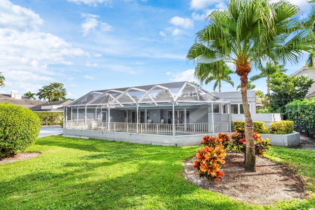 2041 Thatch Palm Drive, Boca Raton, FL 33432