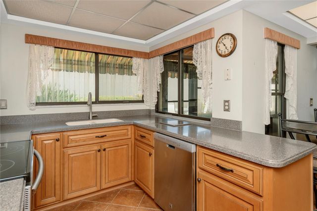 3825 GLEN OAKS MANOR DRIVE, Sarasota, FL 34232