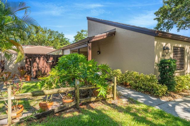 3825 GLEN OAKS MANOR DRIVE, Sarasota, FL 34232