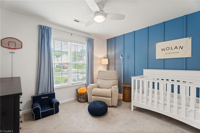 2446 Somerset Place Drive, Winston-salem, NC 27103
