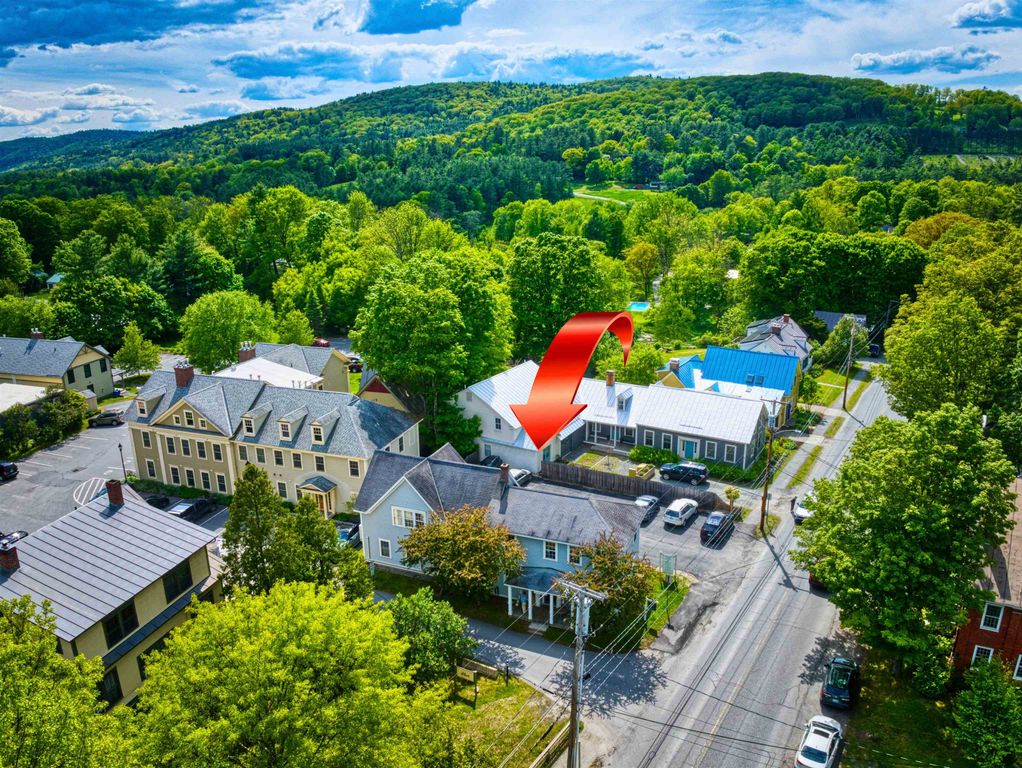 11 Beaver Meadow Road, Norwich, VT 05055