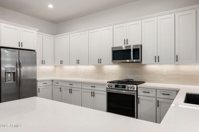 317 N VALERIAN Lane, Flagstaff, AZ 86004