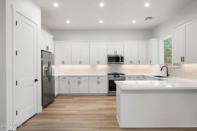 317 N VALERIAN Lane, Flagstaff, AZ 86004