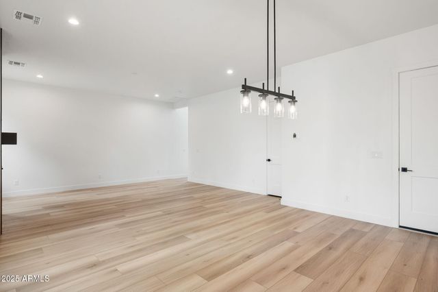 317 N VALERIAN Lane, Flagstaff, AZ 86004