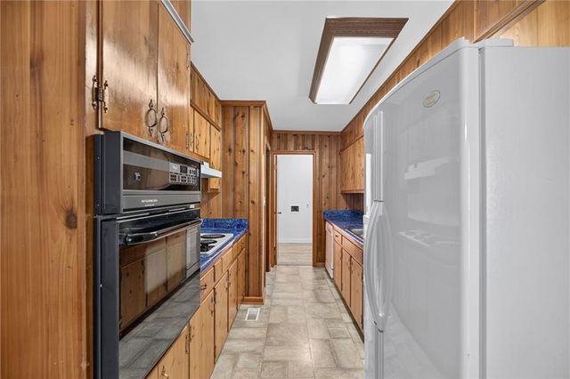 4387 Chelou Drive, Austell, GA 30106
