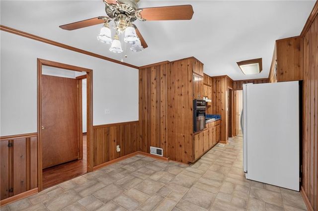 4387 Chelou Drive, Austell, GA 30106