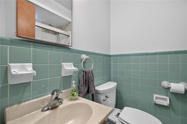 4387 Chelou Drive, Austell, GA 30106