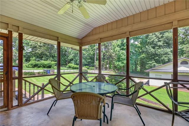 4387 Chelou Drive, Austell, GA 30106