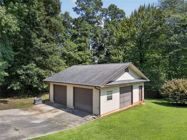 4387 Chelou Drive, Austell, GA 30106