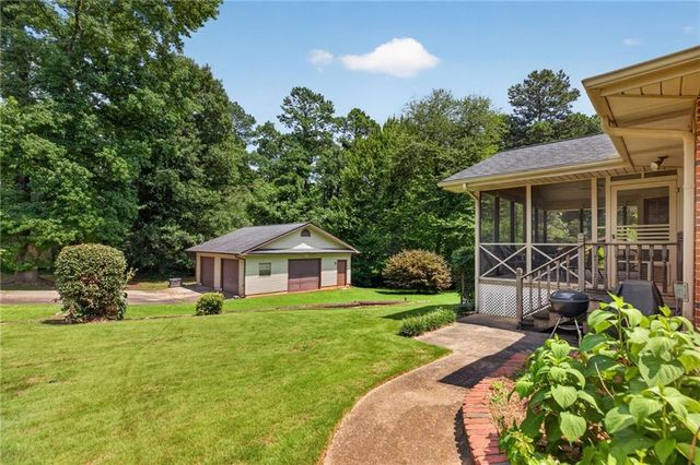 4387 Chelou Drive, Austell, GA 30106