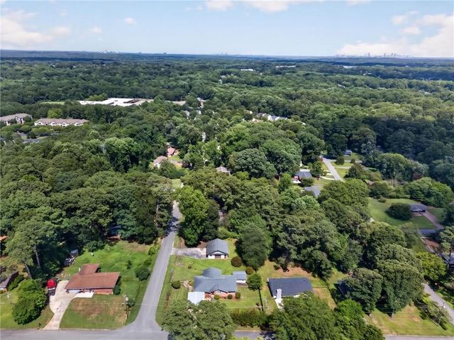 4387 Chelou Drive, Austell, GA 30106