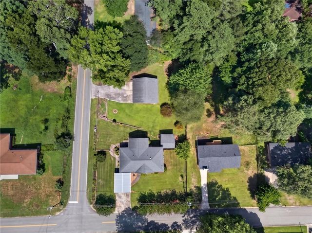 4387 Chelou Drive, Austell, GA 30106