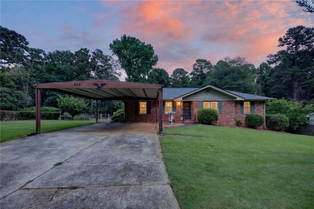 4387 Chelou Drive, Austell, GA 30106