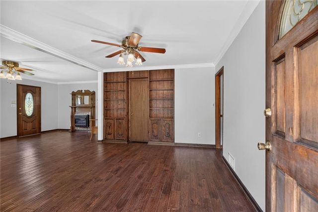 4387 Chelou Drive, Austell, GA 30106