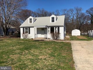1114 BURTON ST, Woodbridge, VA 22191