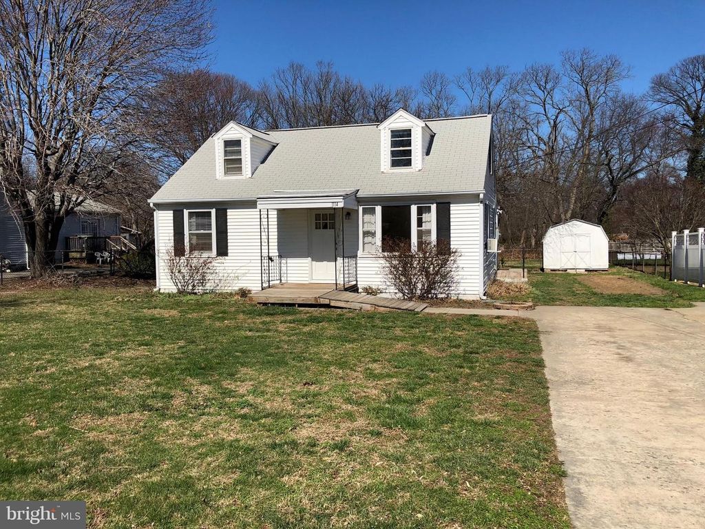 1114 BURTON ST, Woodbridge, VA 22191