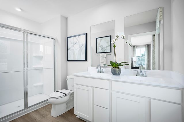 4 Myrtle Meadows Dr, Conway, SC 29526