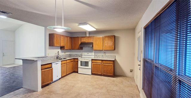 2224 Limestone Lane, Garland, TX 75040