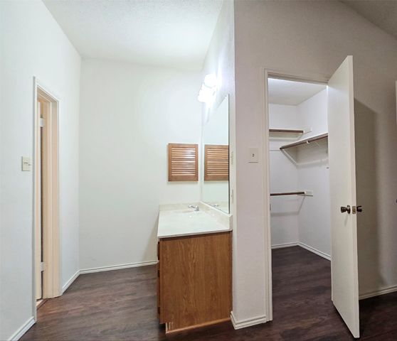 2224 Limestone Lane, Garland, TX 75040