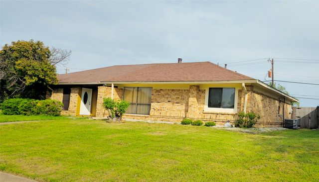 2224 Limestone Lane, Garland, TX 75040