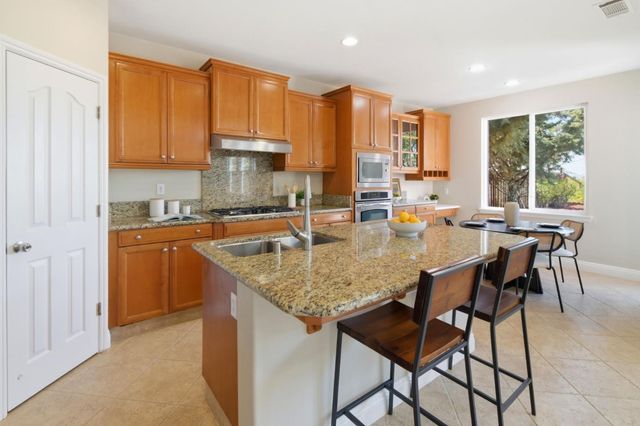 370 Klein Avenue, Vallejo, CA 94592