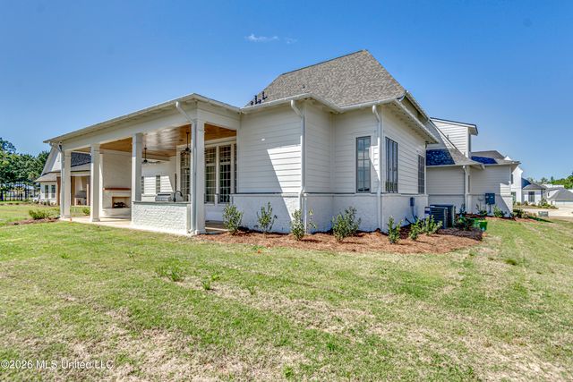 103 Lamour Point, Madison, MS 39110