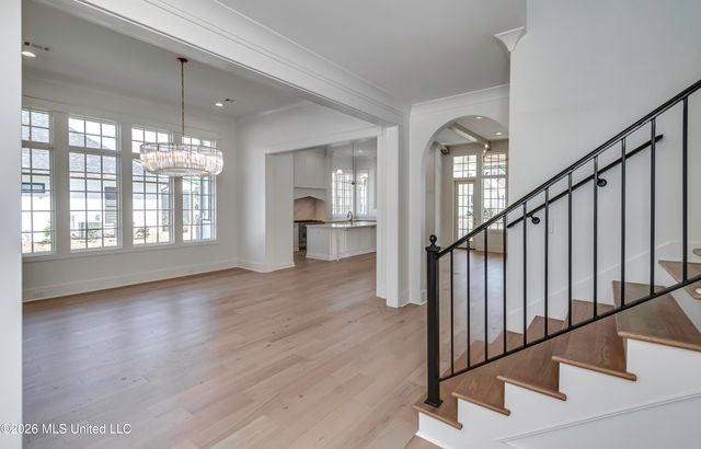 103 Lamour Point, Madison, MS 39110