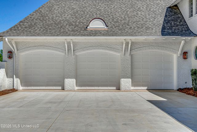 103 Lamour Point, Madison, MS 39110